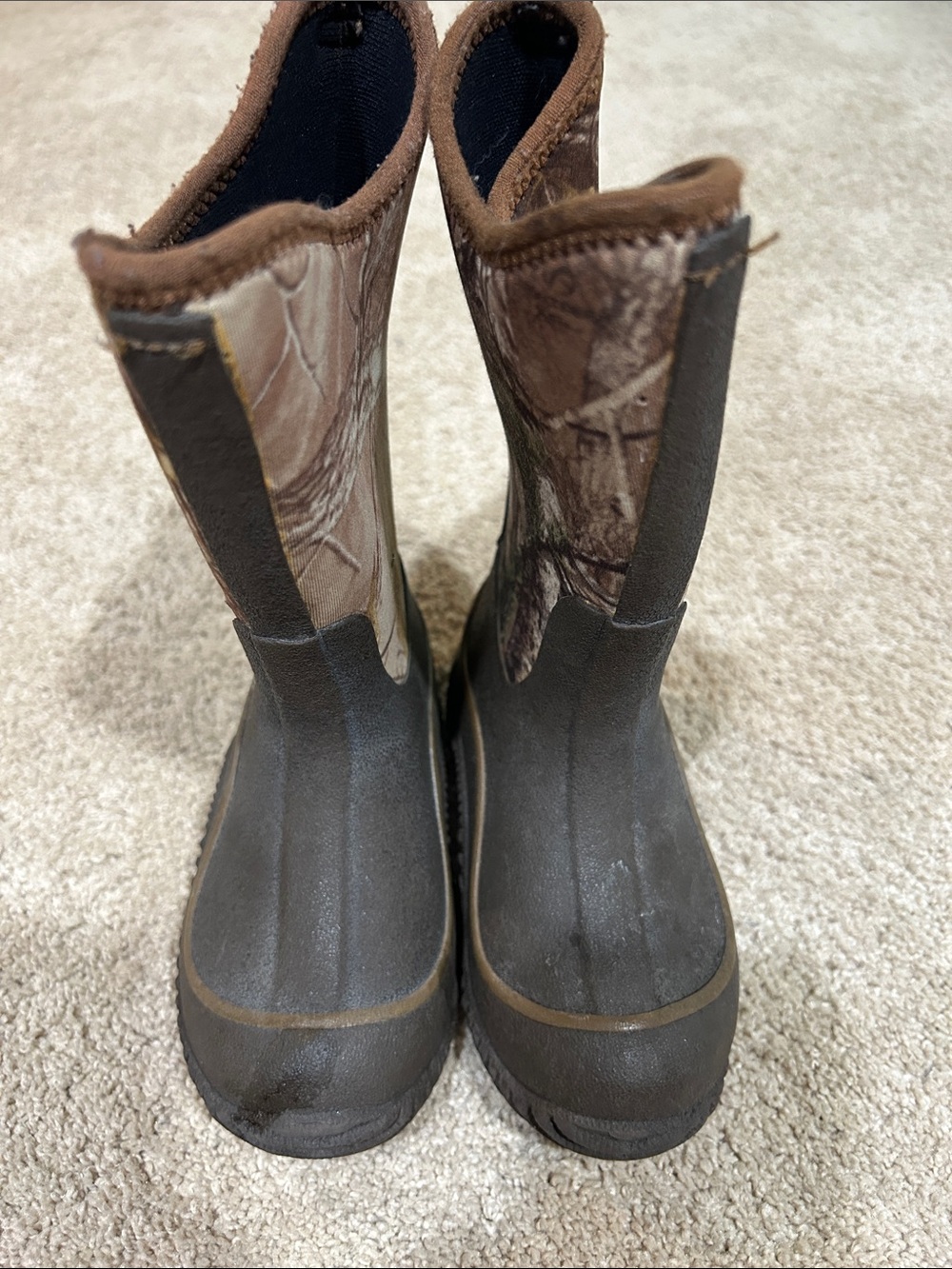 Toddler Muck Boots Size 9